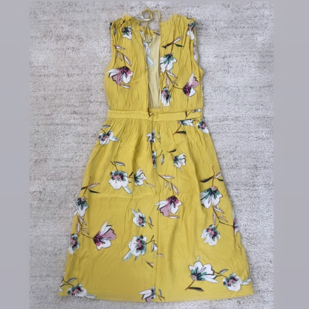 Zara Basic Dress - Picture 3 of 5